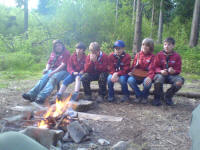 Am Lagerfeuer